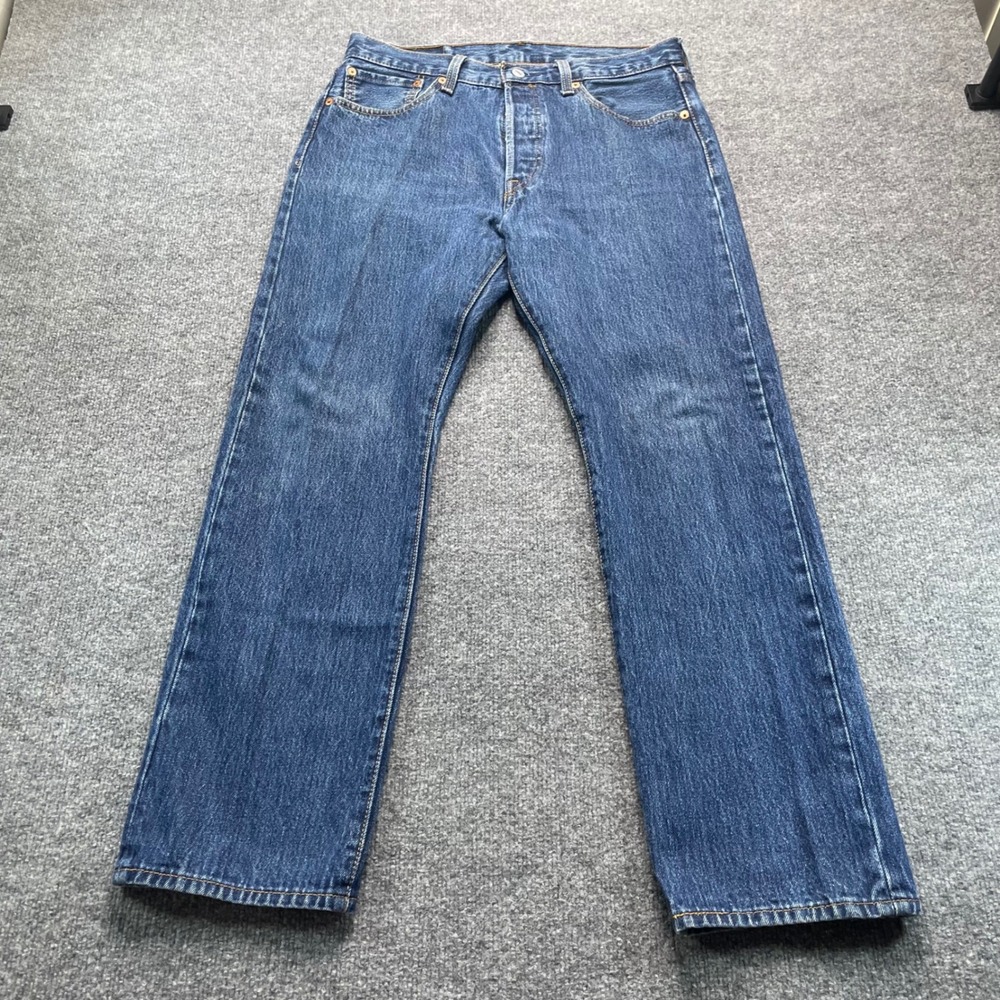 Levis Jeans Men's 32x30 Blue Denim 501 Straight Leg Button Fly
